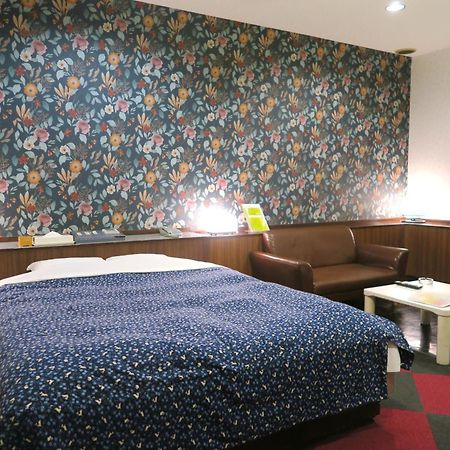 Hotel Carnival Metabaru Extérieur photo