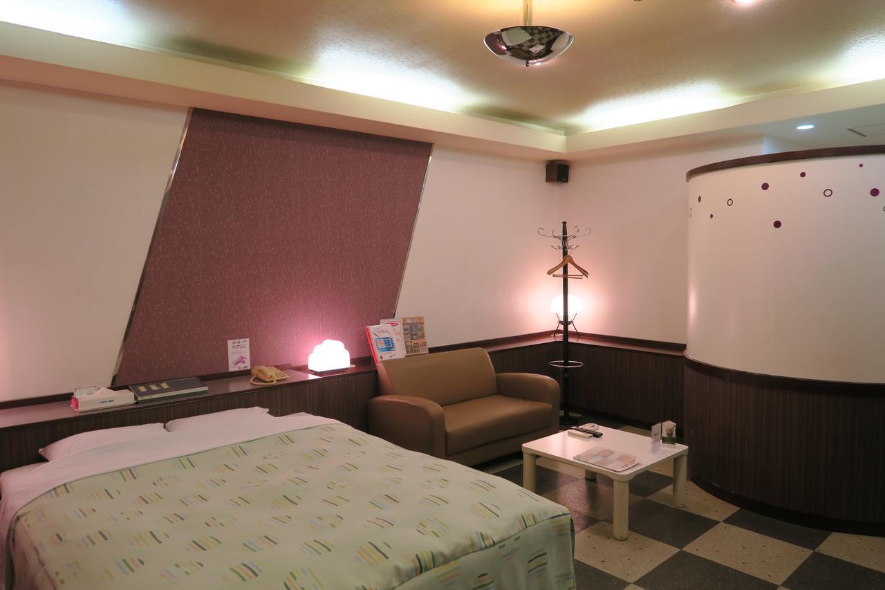 Hotel Carnival Metabaru Extérieur photo
